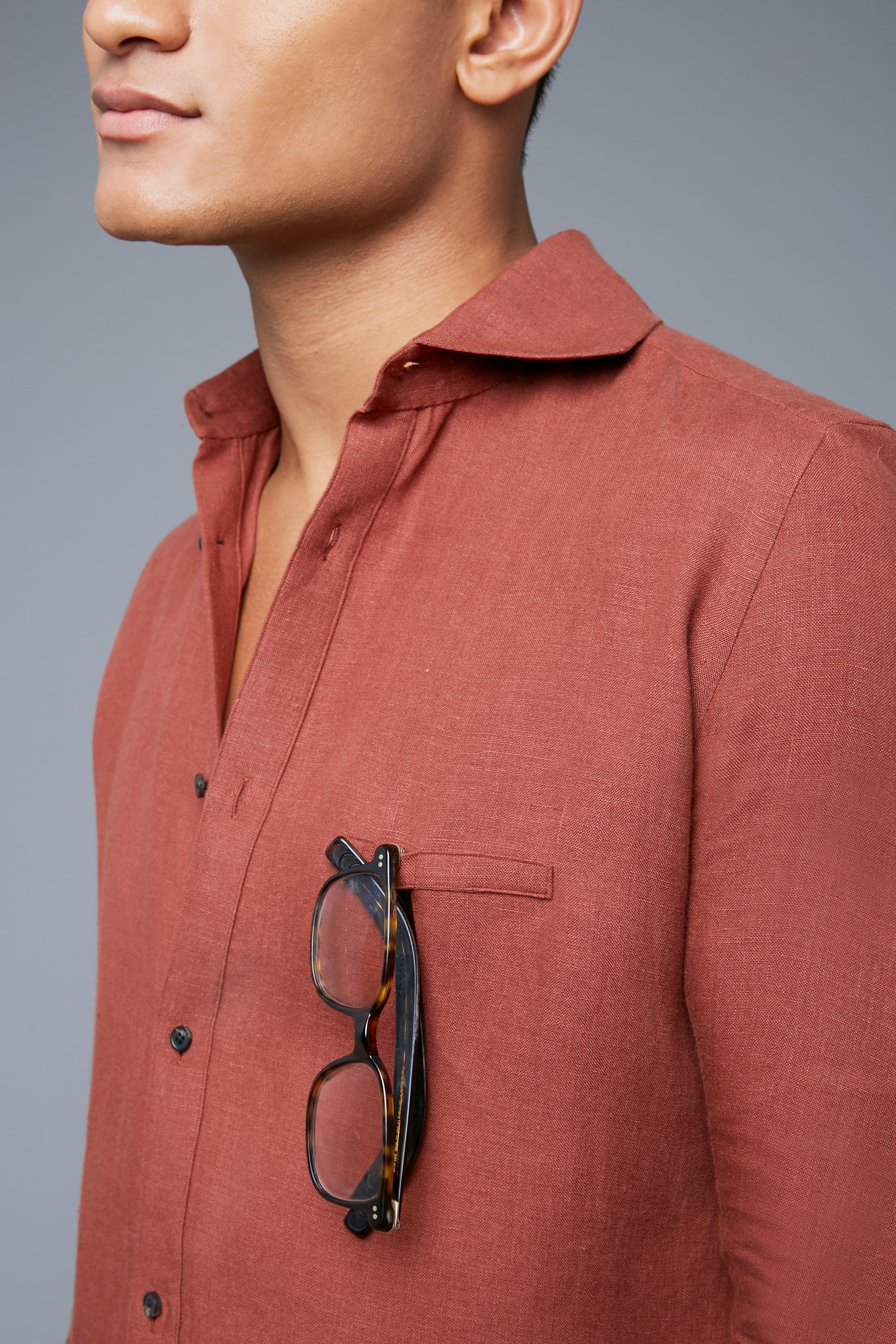 Detail View: Model Tre Boutilier wearing Linen Greenwhich Shirt