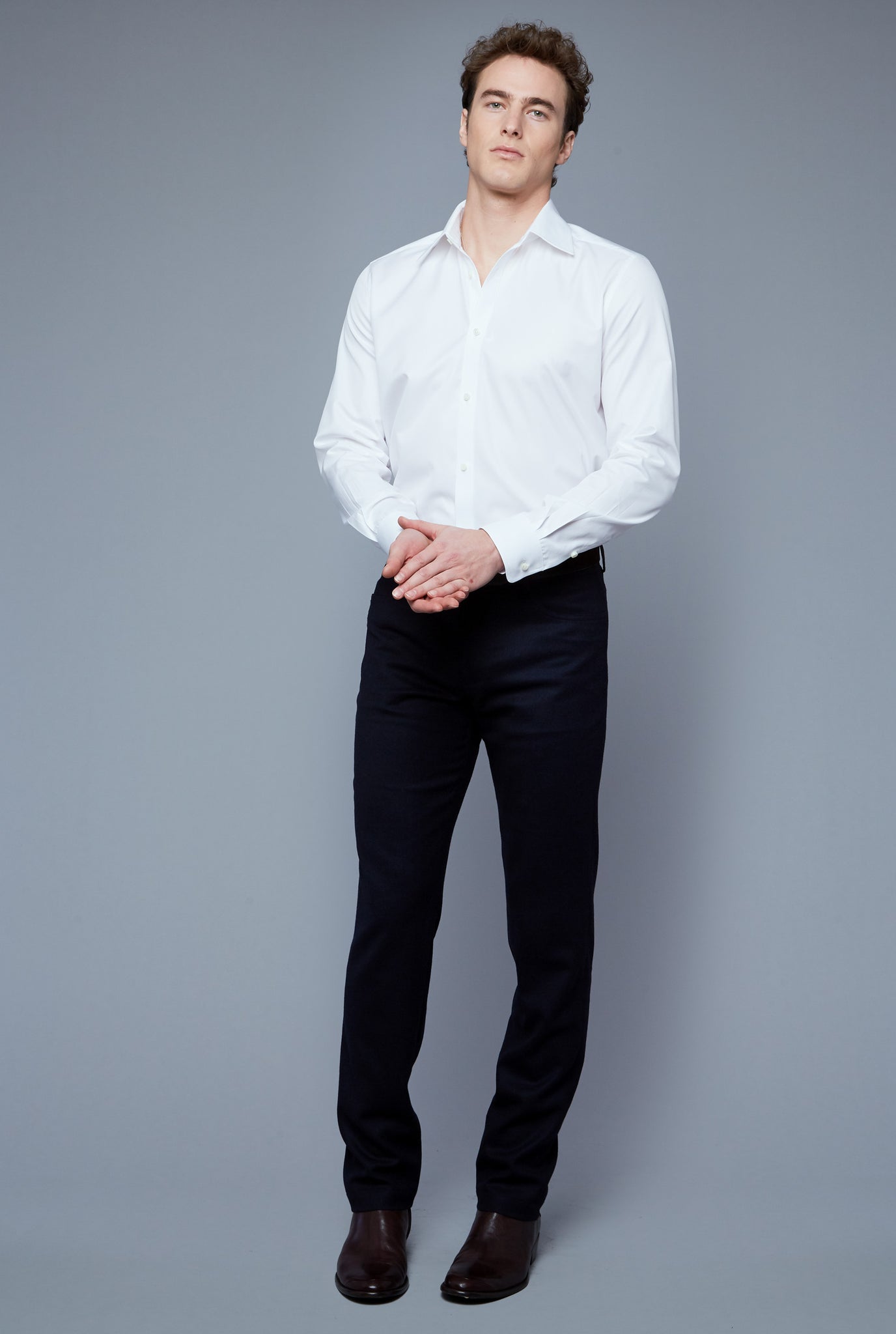 Front View: Model Hans Weiner wearing Sea Island Shirt