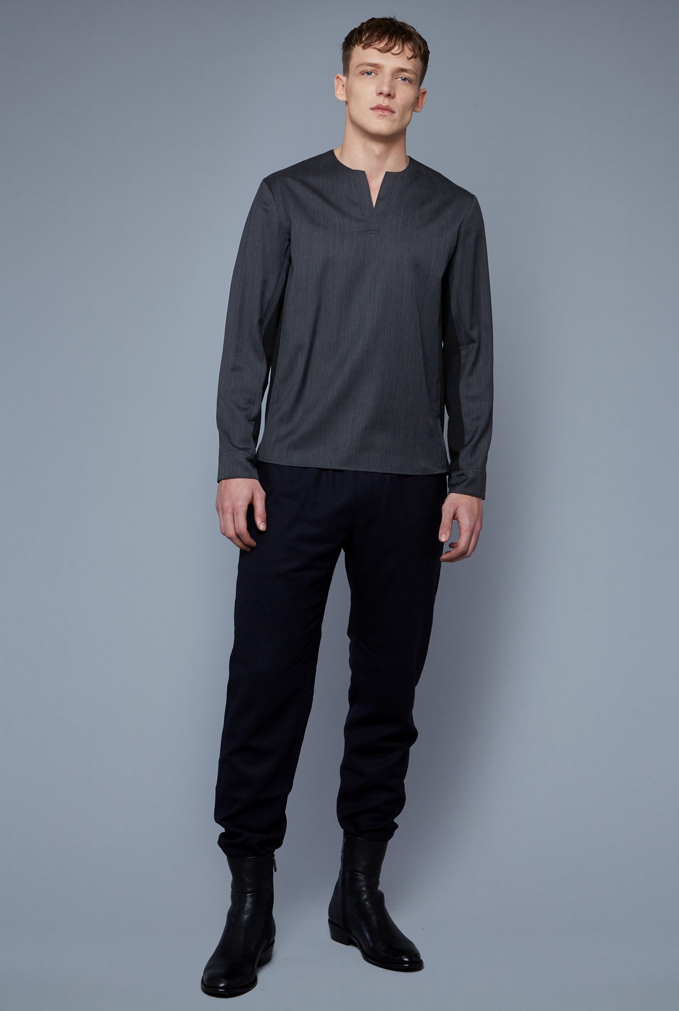 Front View: Model Milos Drago wearing Woven Henley