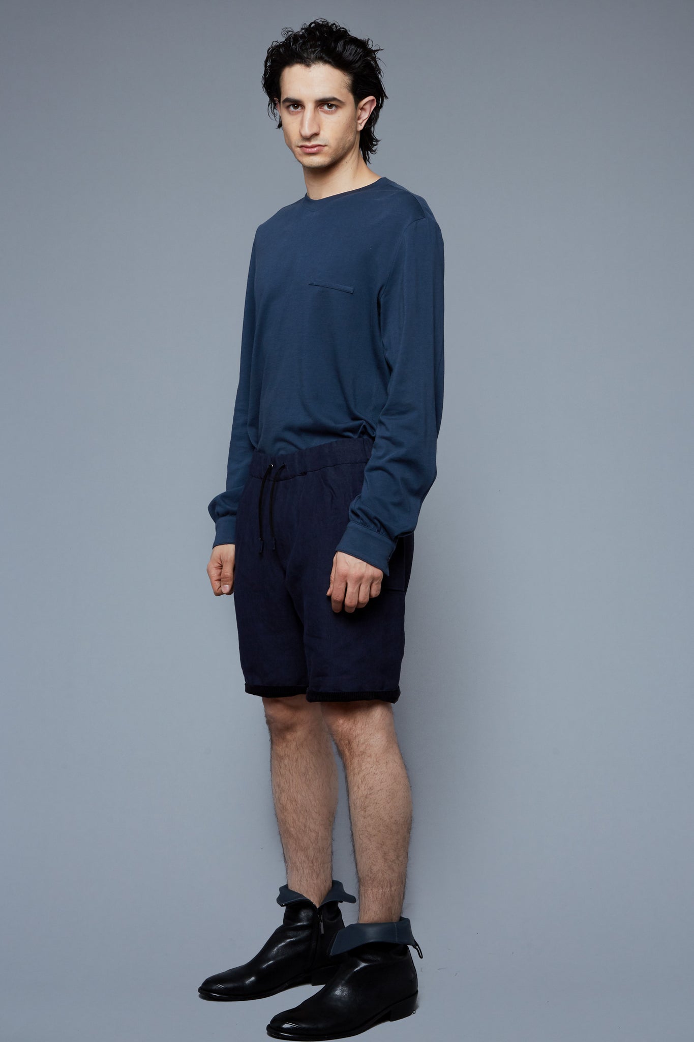 Three Quarter View: Model Asher wearing Lounge Shorts